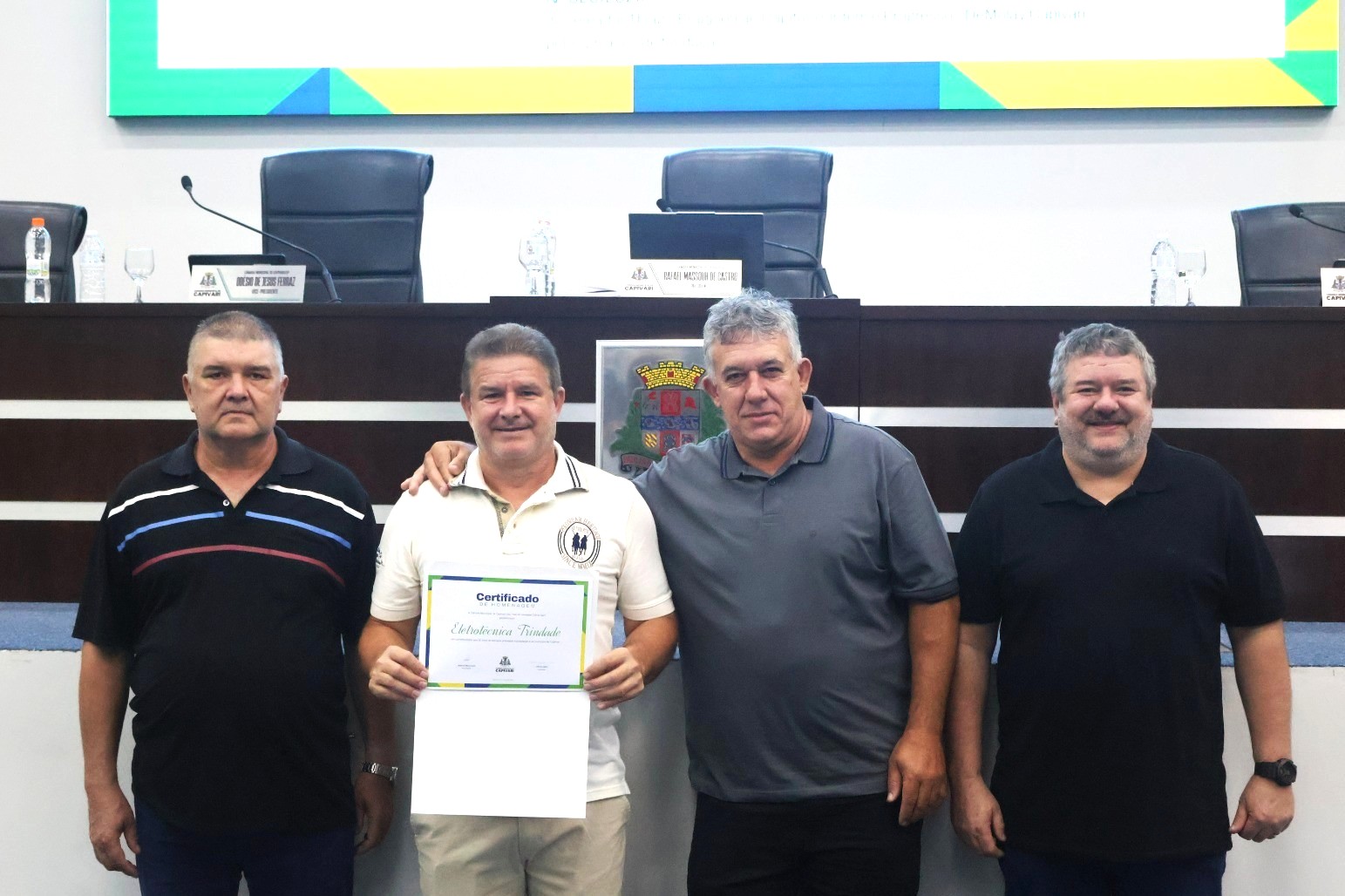 Câmara de Capivari homenageia Eletrotécnica Trindade pelos 30 anos de atuação no município