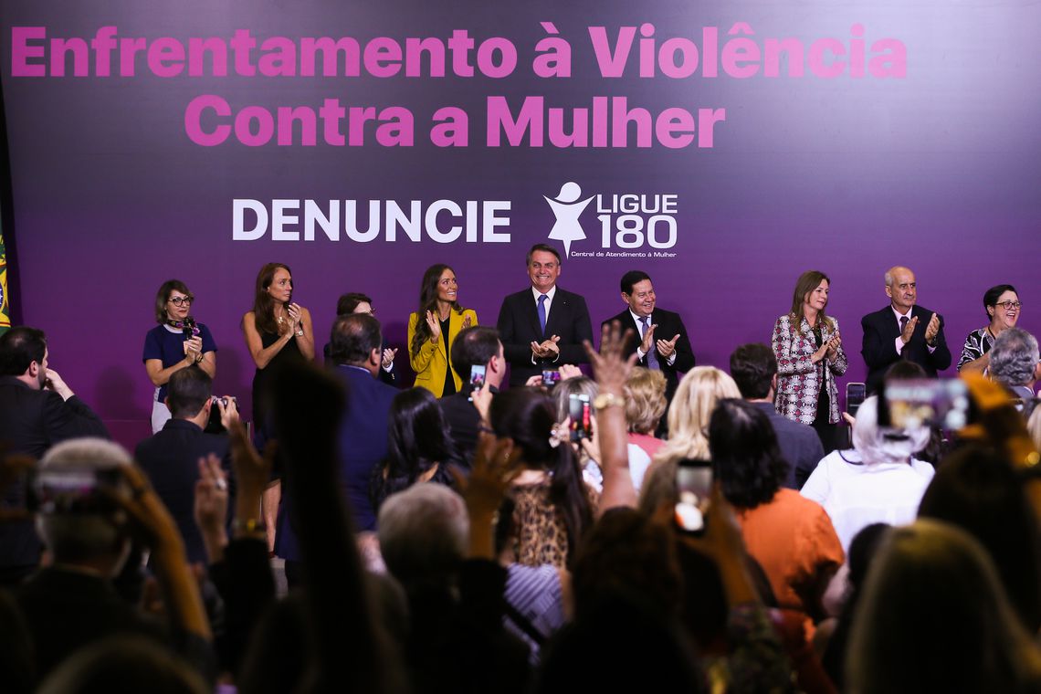 Governo federal quer capacitar delegacias do país para atendimento à mulher