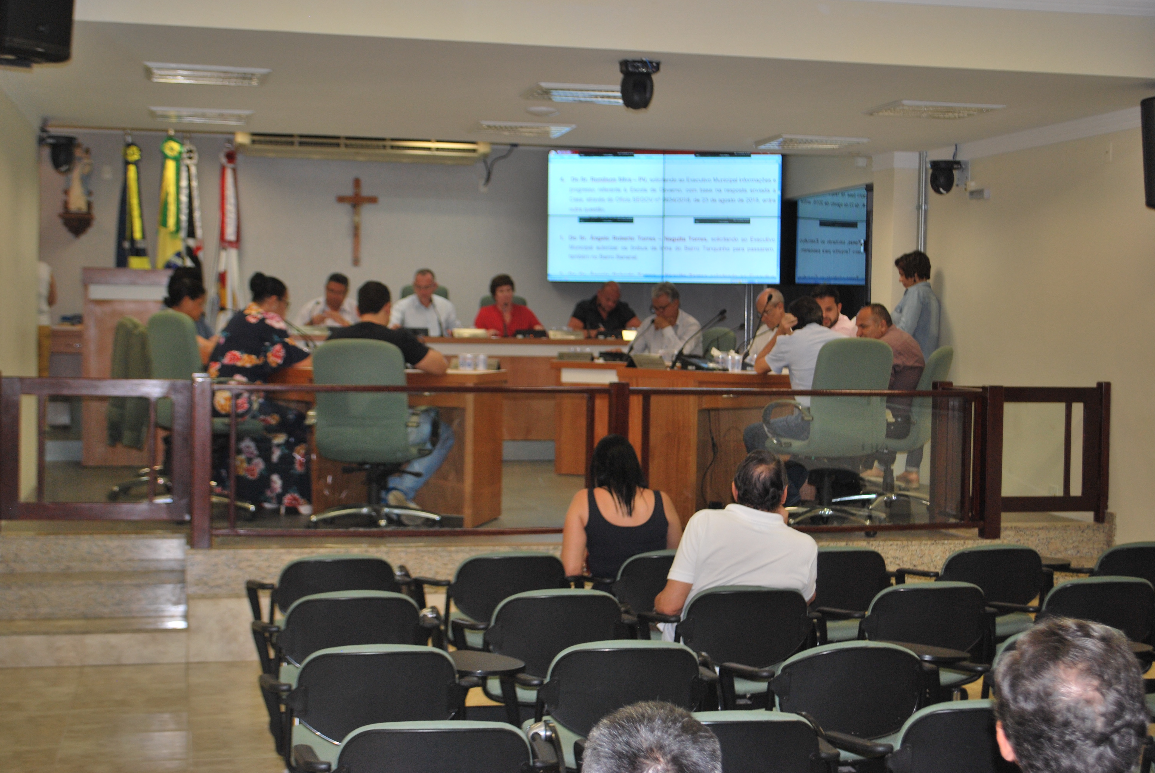 Câmara aprova requerimento sobre fornecimento de refeições aos membros da Cooperativa de Reciclagem