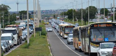 Denatran suspende pagamento de multas com cartão de crédito ou débito