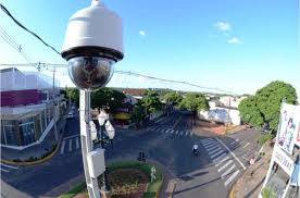 Vereadora solicita informações, através de requerimento, sobre implementação de câmeras de segurança em Jaguariúna