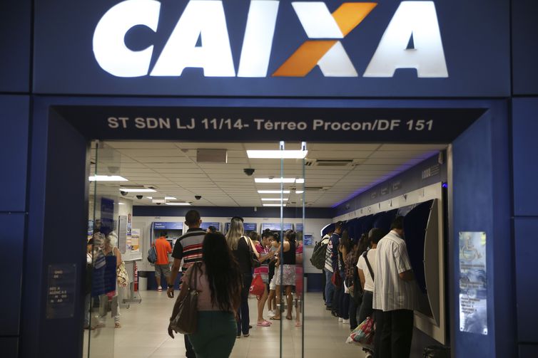 Consignado com garantia do FGTS estará disponível a partir de amanhã