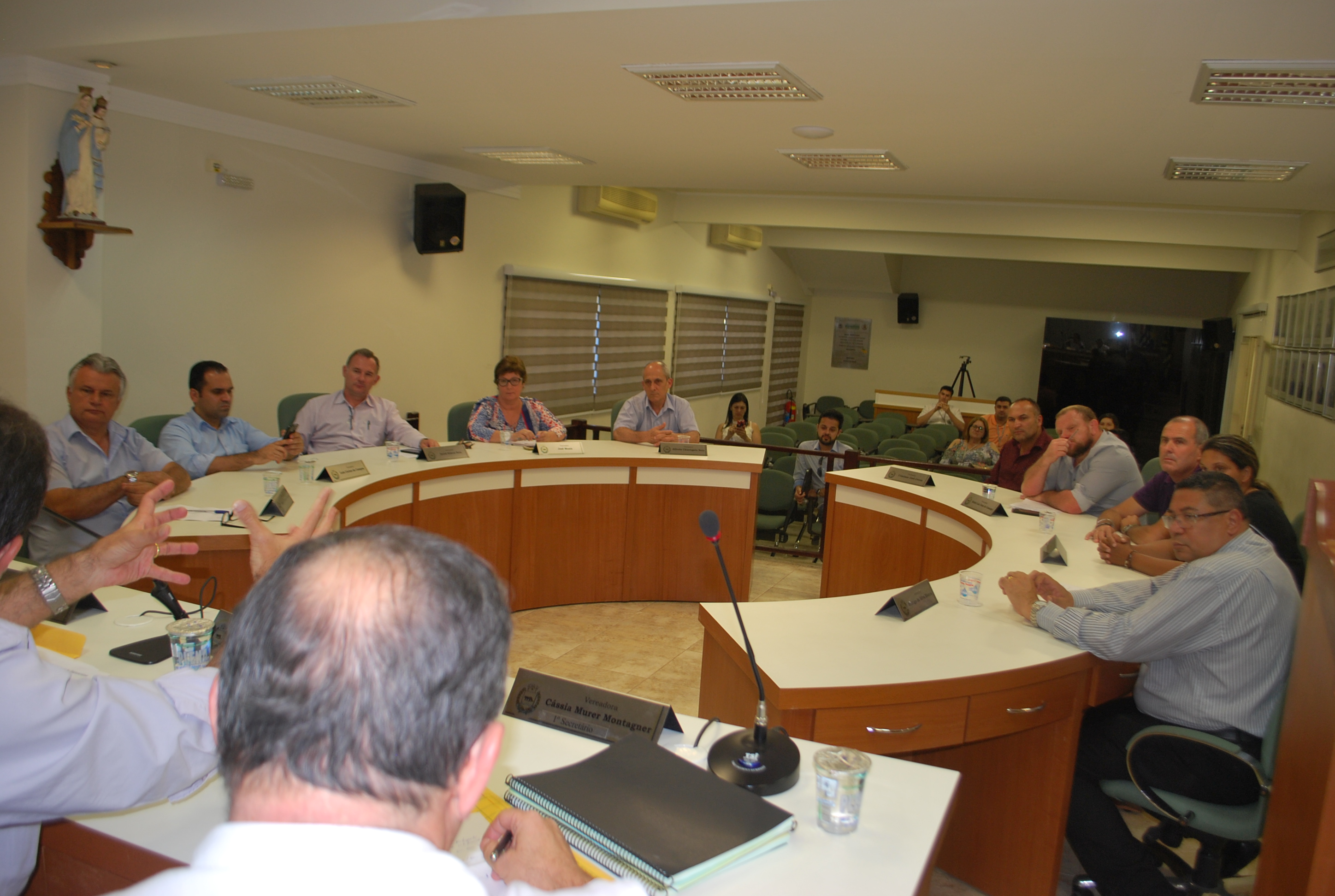 Vereadores se reúnem com Diretoria da Metrópolis e reivindicam melhorias no transporte público