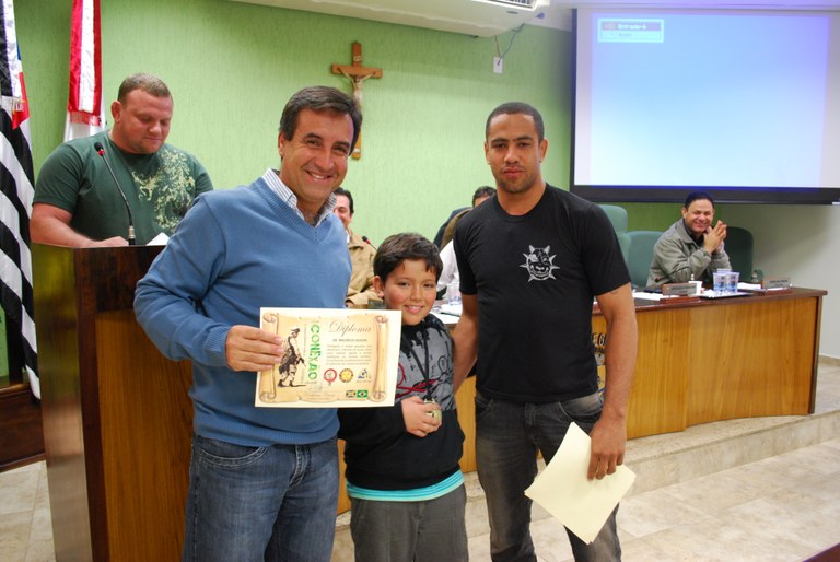 Câmara recebe equipe de Jiu-Jitsu