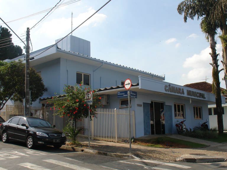 Câmara reinicia sessão na próxima terça