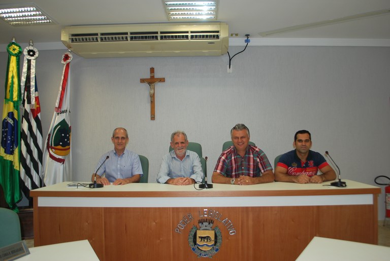 Adilson Abrucêz é o novo presidente da Câmara