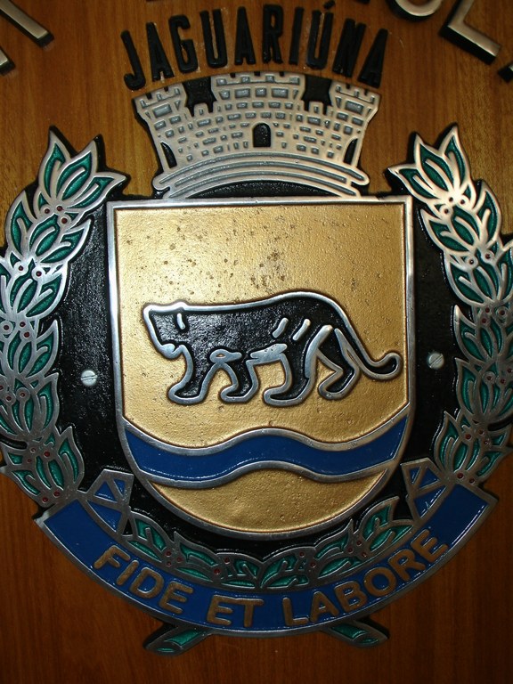 Câmara aprova lei para utilização do Brasão de Jaguariúna