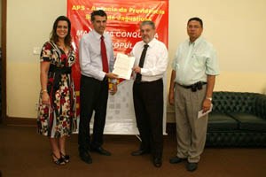 Mandado de intimação adia votação das contas da prefeitura de 2007