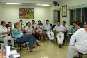 Vereadores buscam soluções para problemas no atendimento do Walter Ferrari