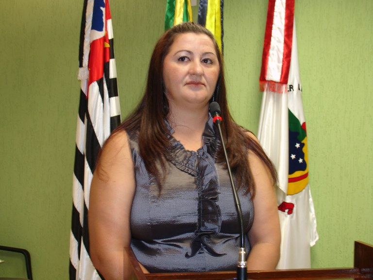 Vereadora Nalva vai receber título de cidadã jaguariunense