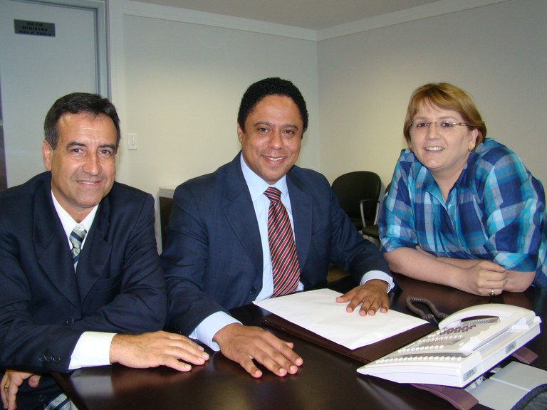 Mauricinho e Karina se reúnem com Ministro do Esporte em Brasília