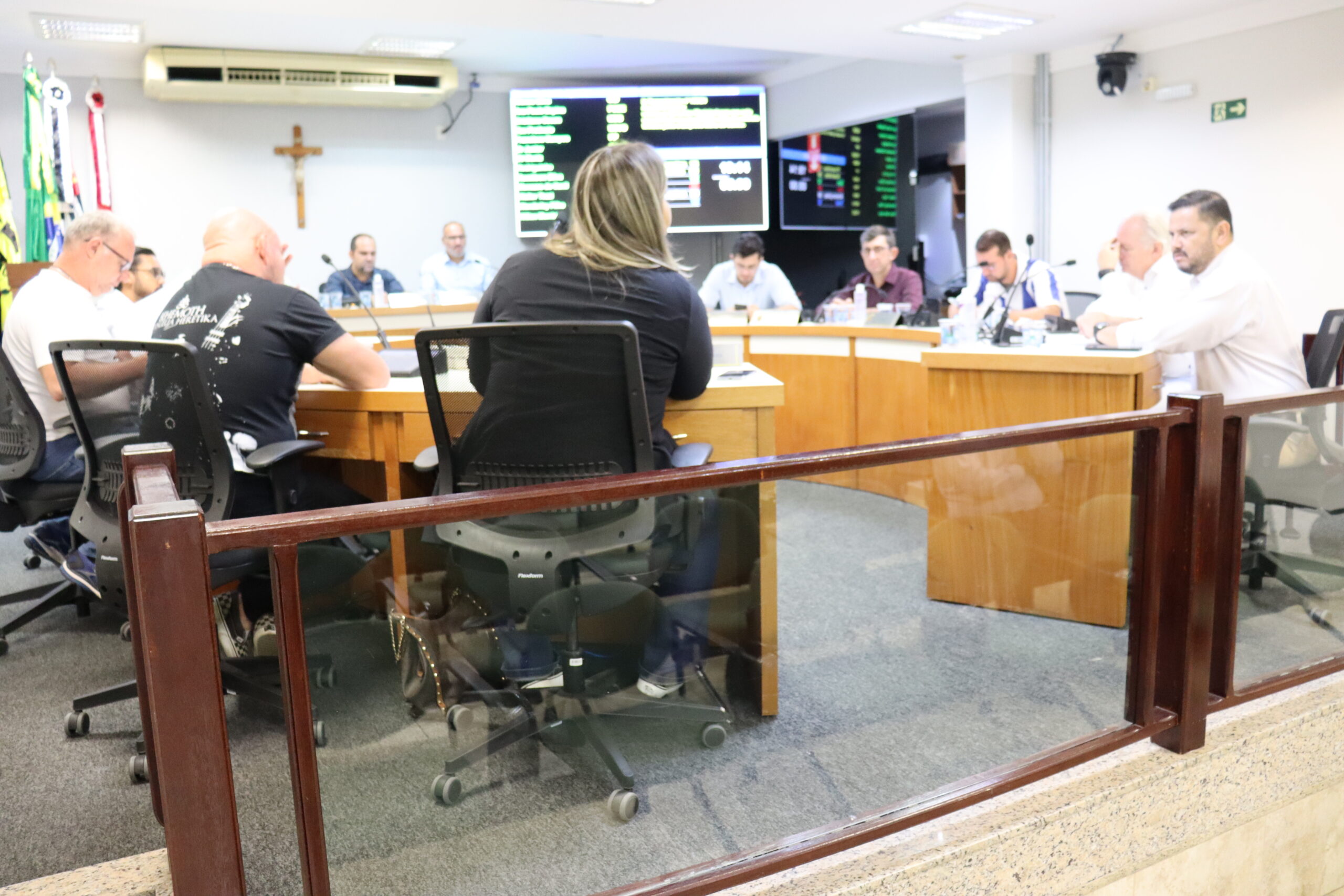 Vereadores votam 18 proposituras, nesta terça-feira (4), na 13ª sessão ordinária do ano