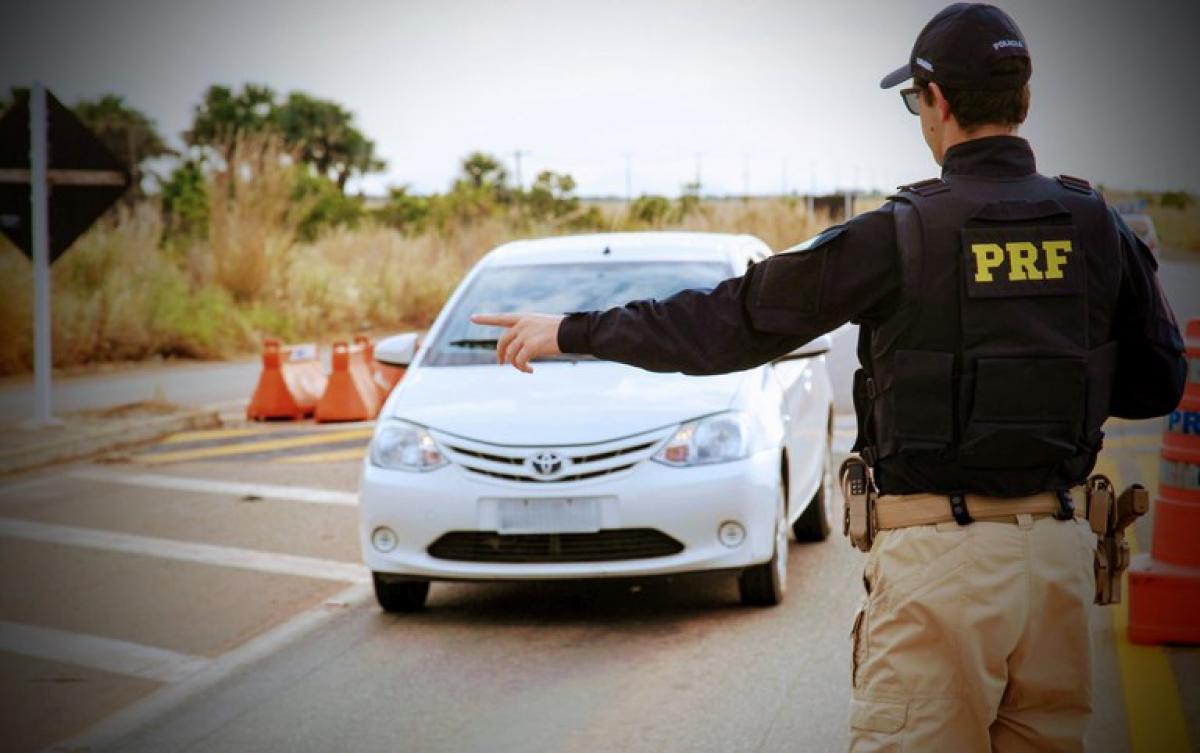 PRF inicia campanha Maio Amarelo, com ações educativas de trânsito