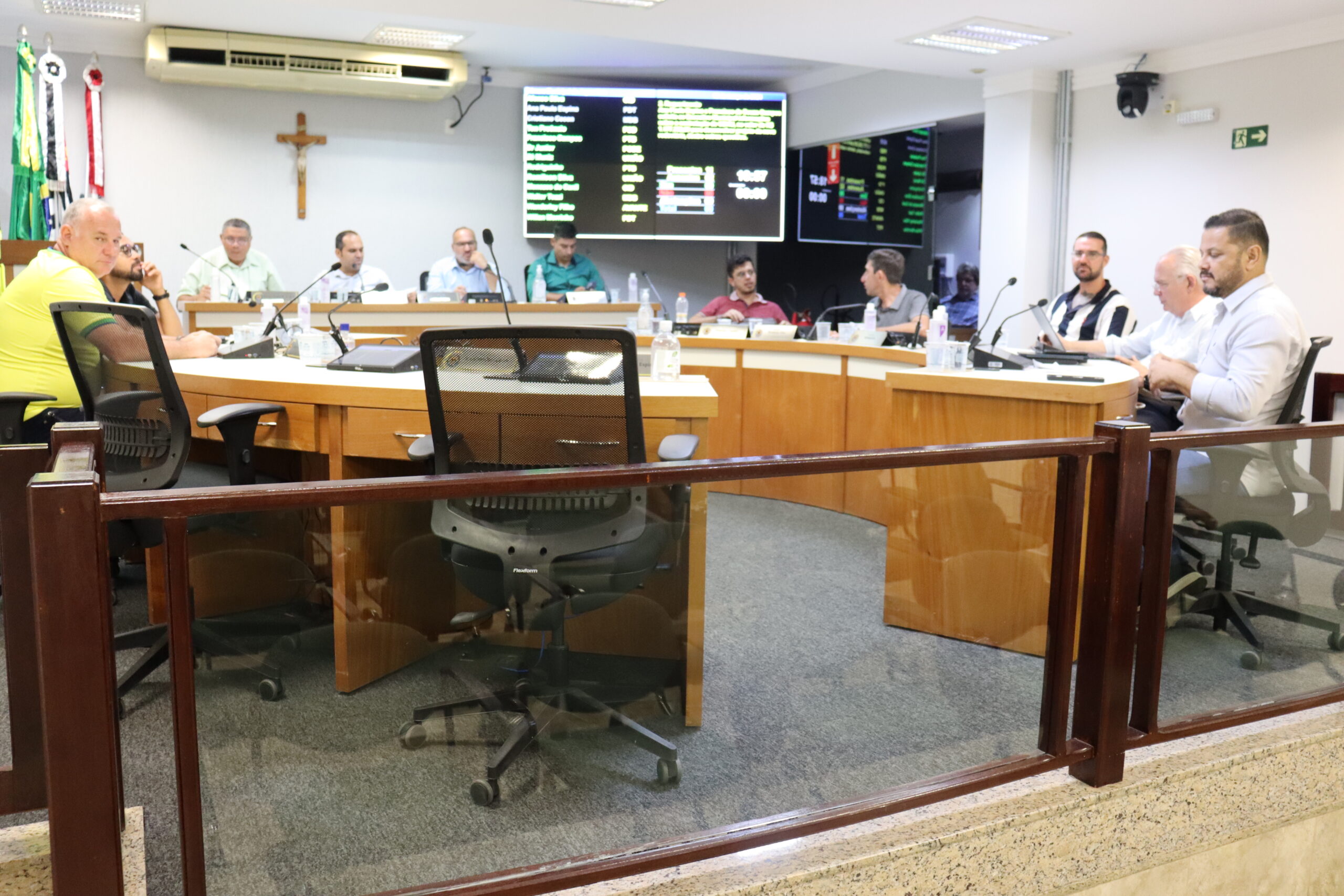 Vereadores realizam a 6ª sessão ordinária da Câmara Municipal de Jaguariúna, nesta terça-feira (19)