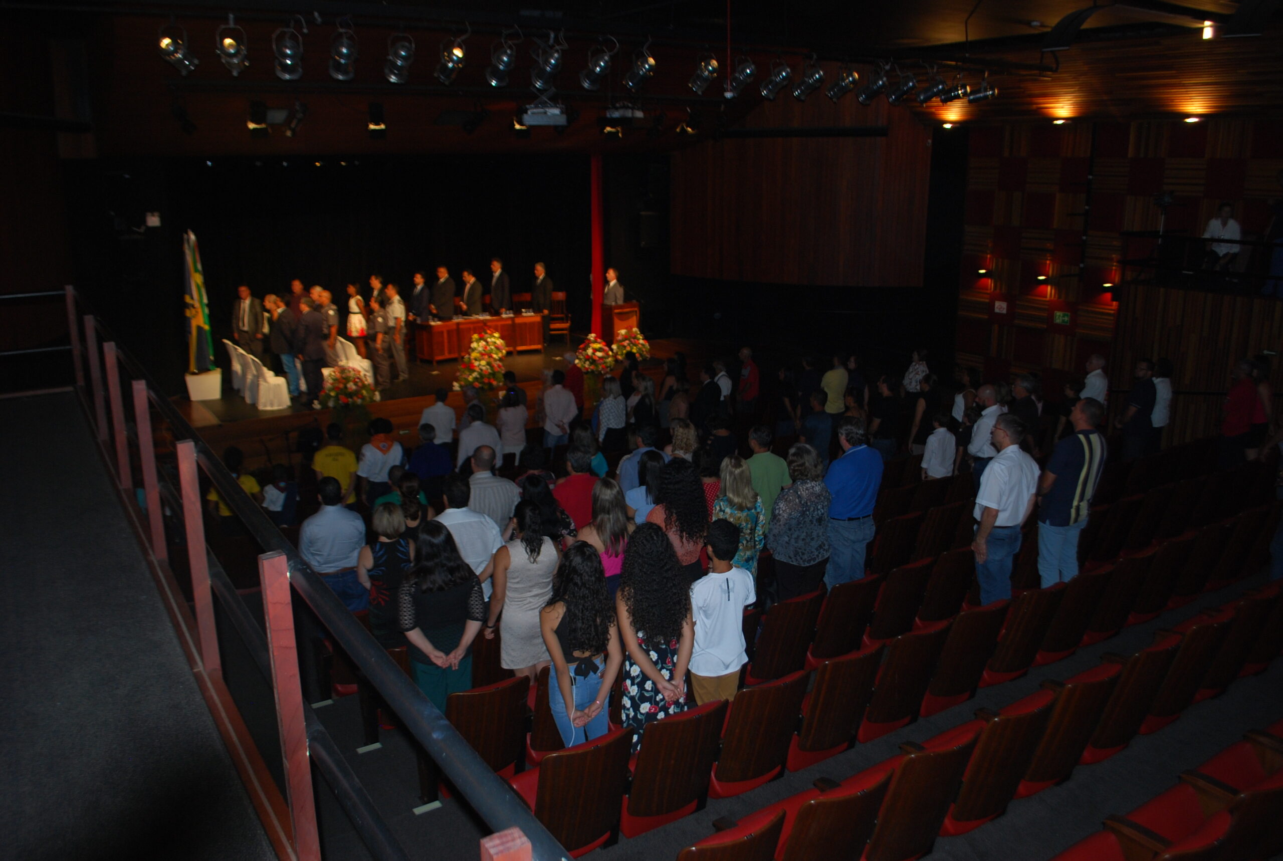 Teatro Dona Zenaide sedia entrega de Títulos de Cidadania, Medalha e Diploma do Mérito Desportivo e Cultural, nesta terça-feira (24)