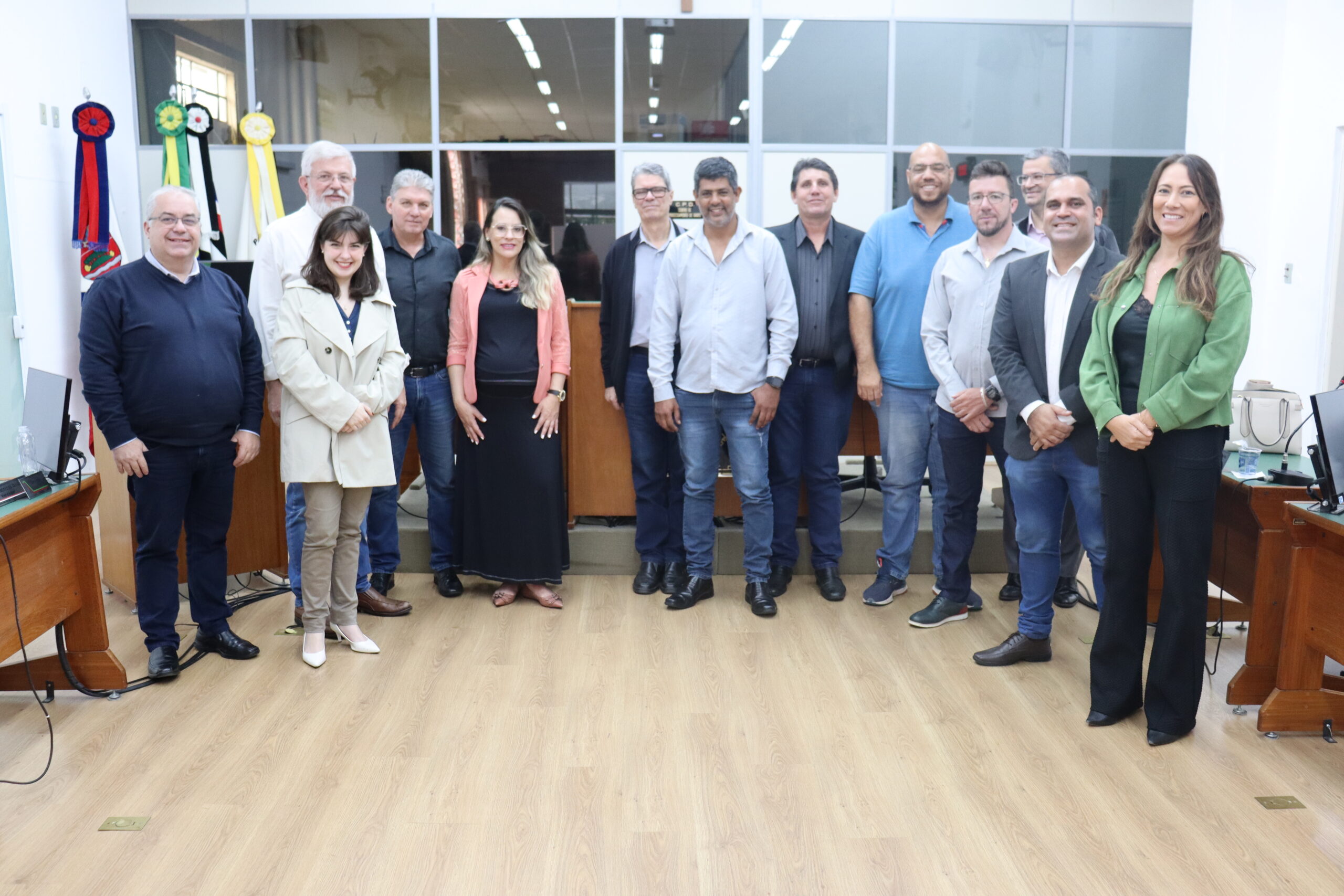 Criação do Parlamento do Circuito das Águas é discutida em reunião em Amparo