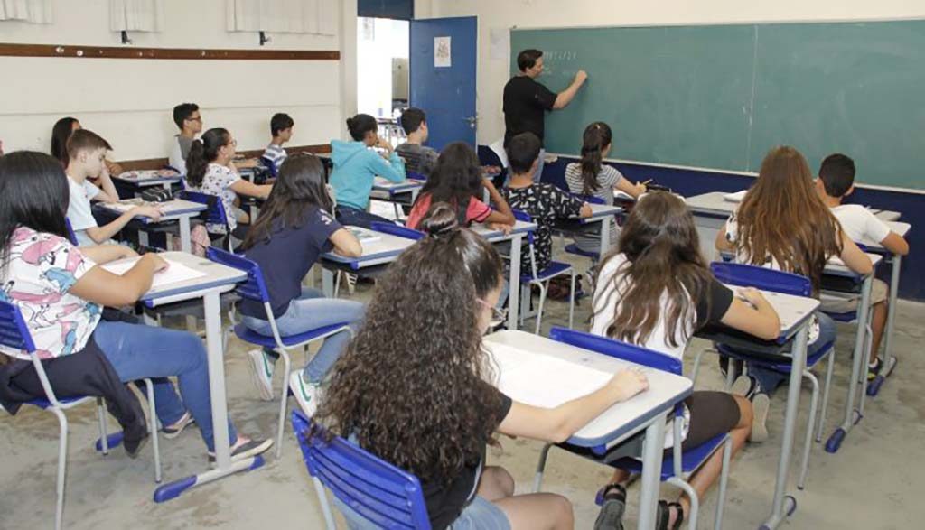 Vereadores aprovam projeto que garante direito de prioridade de matrícula de irmãos na mesma escola em Jaguariúna