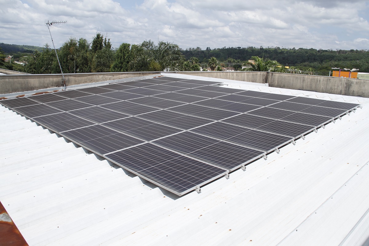 Prefeitura de Jaguariúna entrega obra que vai gerar economia de energia no Hospital Municipal