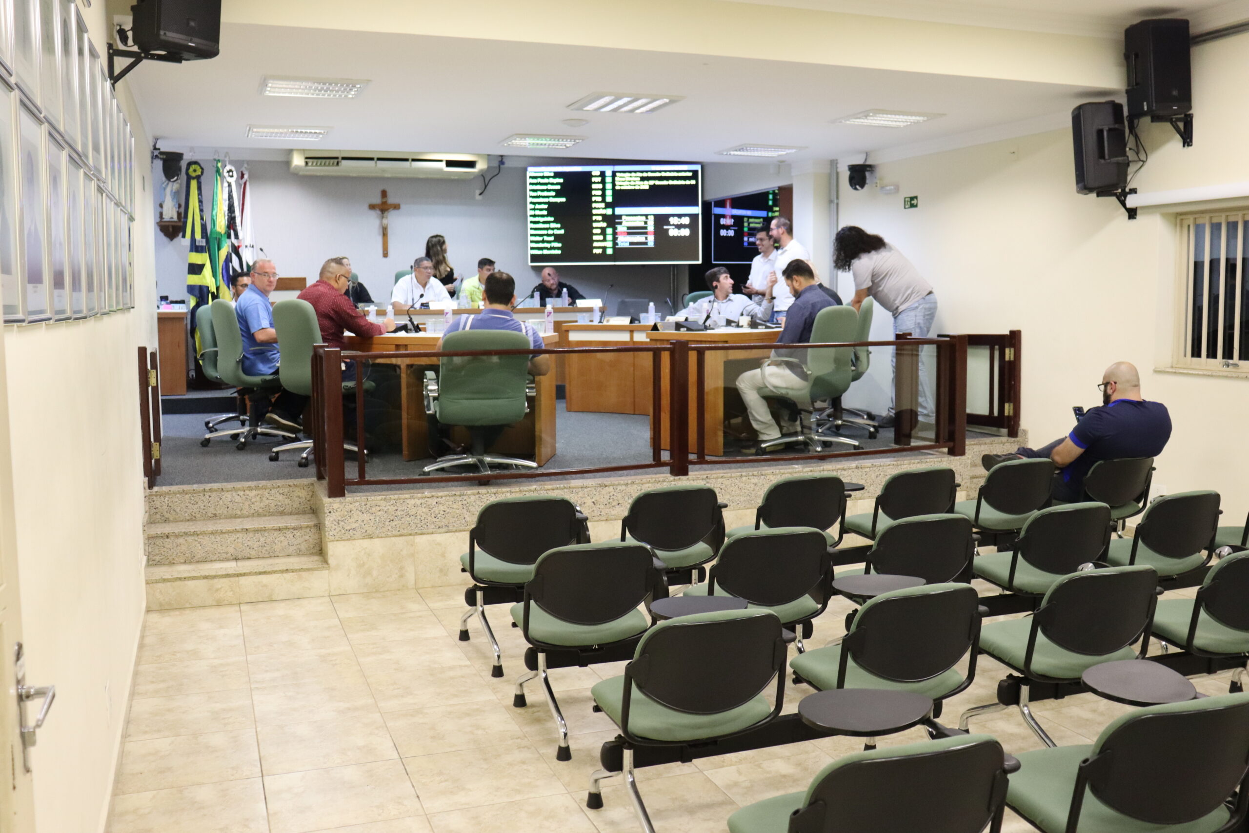 Câmara realiza 5ª sessão ordinária do ano nesta terça-feira (14)