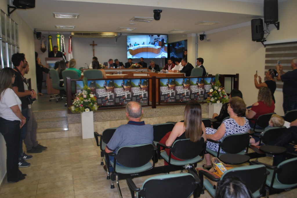 Câmara realiza sessão solene de entrega da Medalha de Educação Física nesta quinta-feira (22)