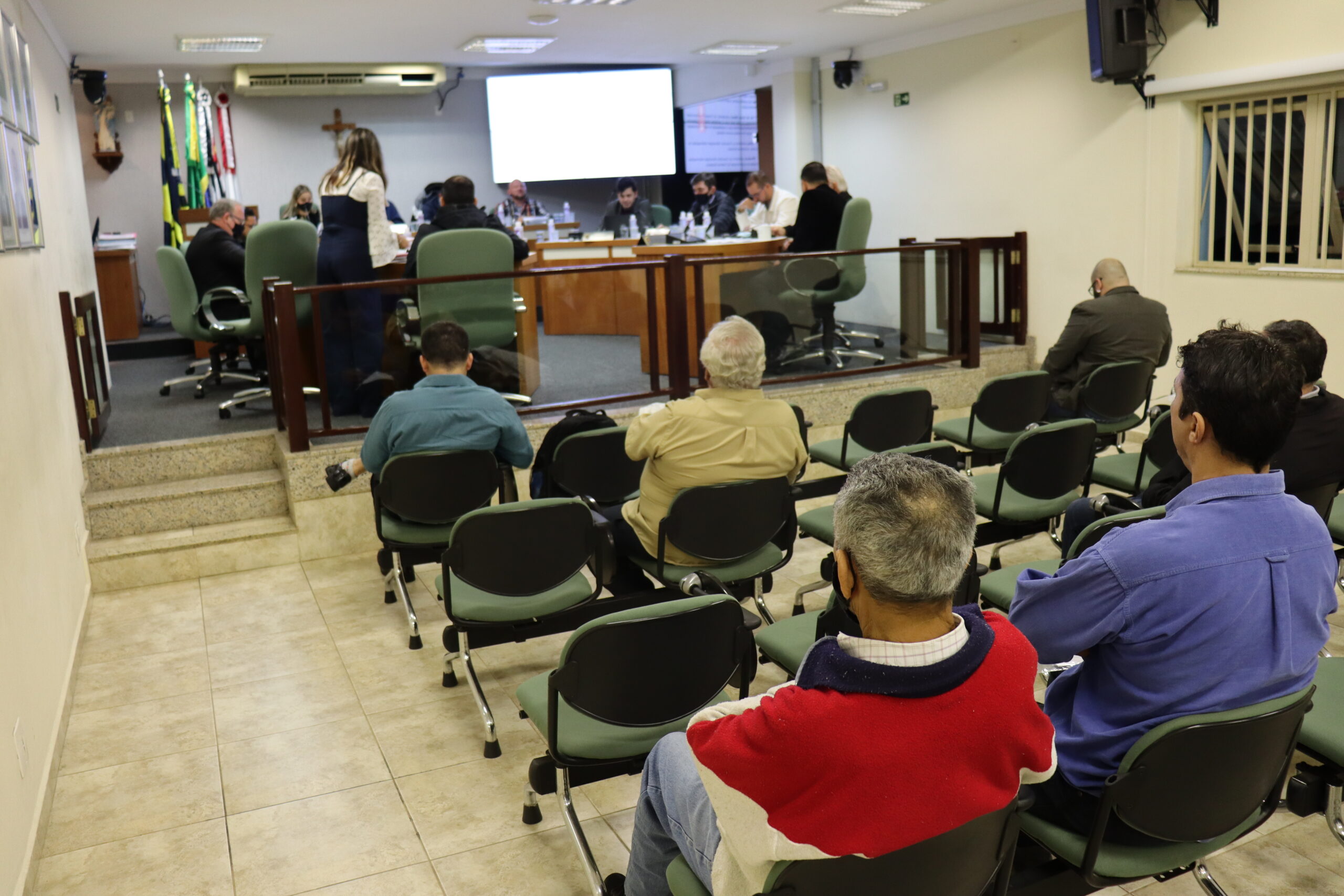 Vereadores votam 31 proposituras na 23ª sessão ordinária do ano, nesta terça-feira (11)