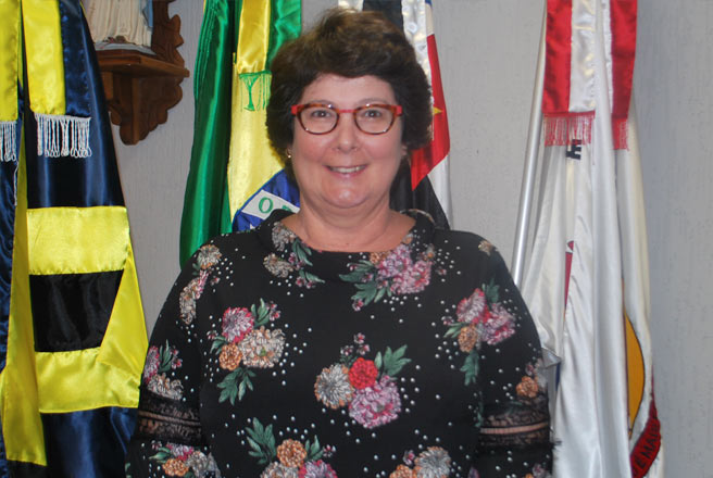 CASSIA MURER MONTAGNER