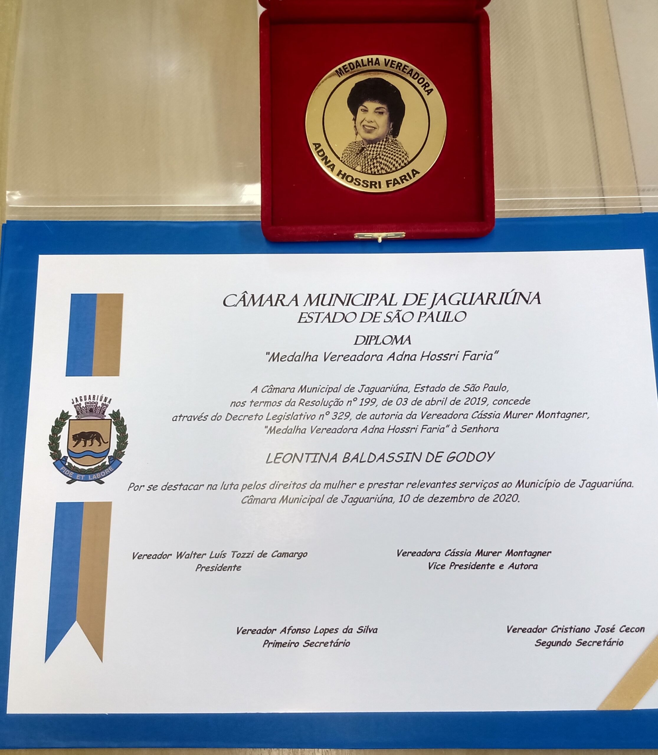 Entrega da Medalha "Adna Hossri Faria" acontece nesta quinta-feira (10) na Câmara Municipal