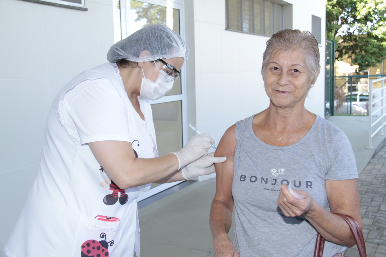 Vacinação contra a gripe é prorrogada e estendida para toda a população