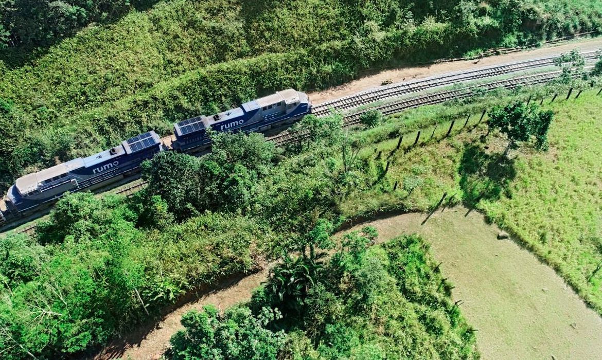Investimento em transporte deve cair a nível do início do século