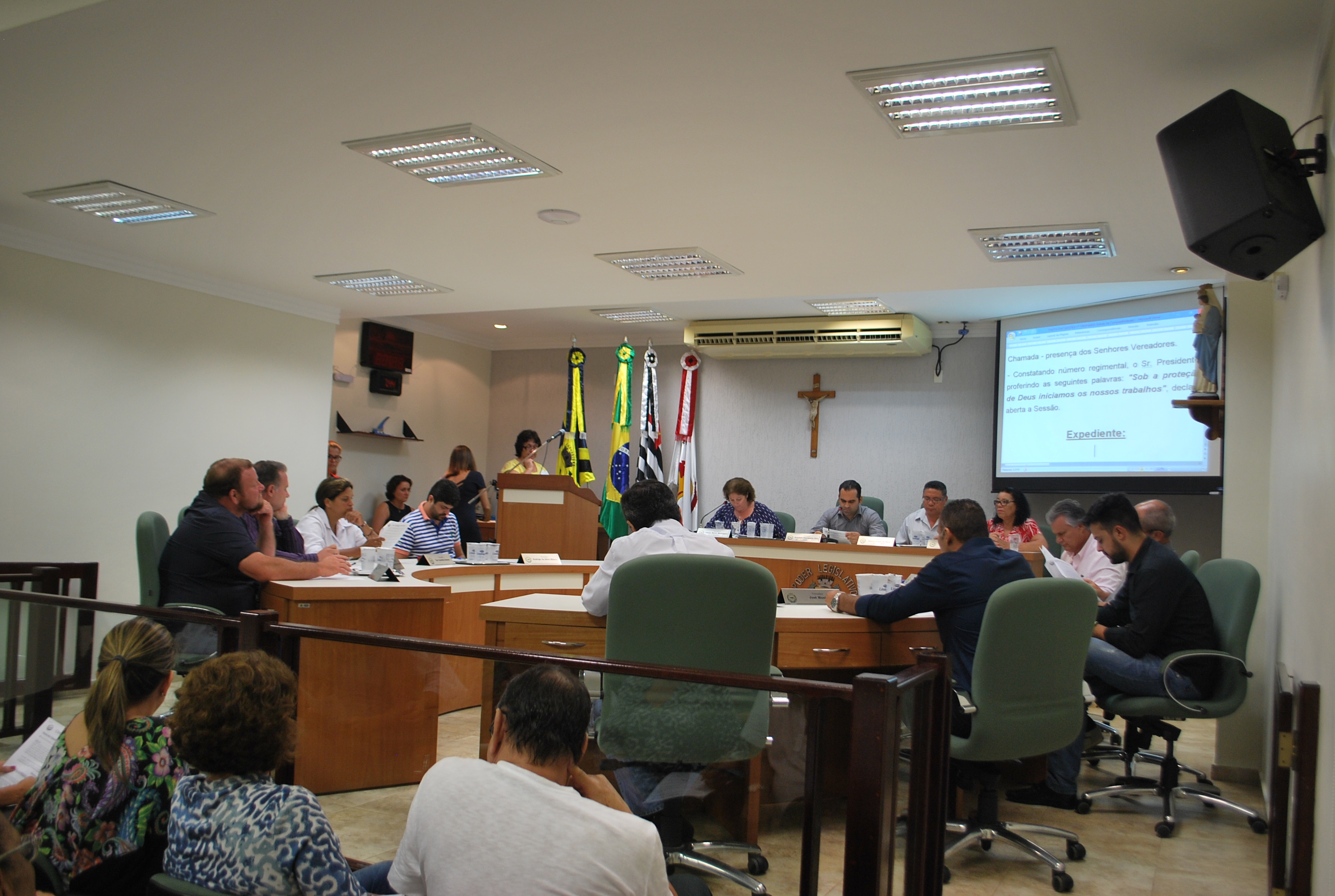 Vereadores buscam melhorias através de indicações e requerimentos