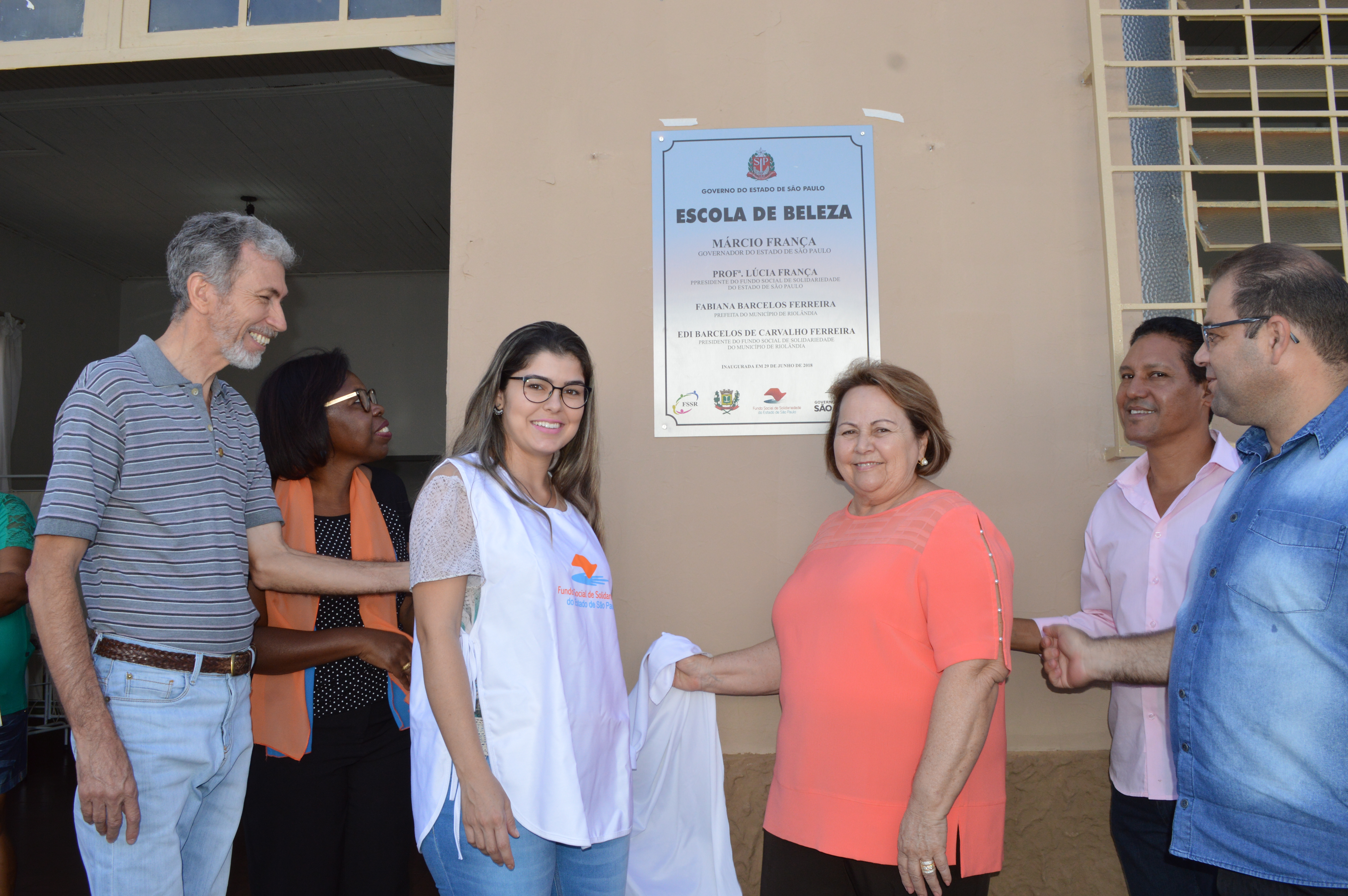 Inauguração da Escola da Beleza