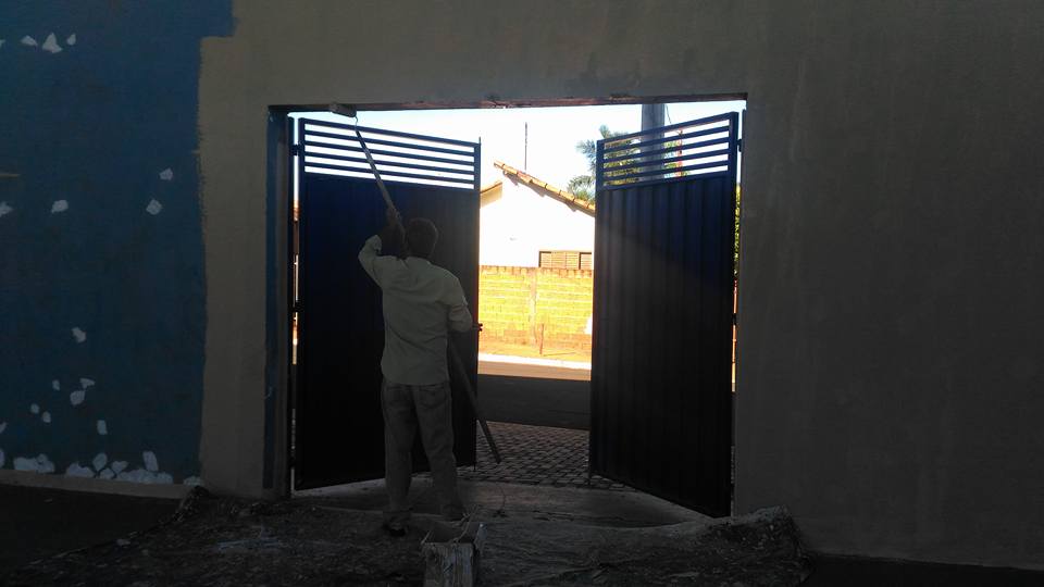 PREFEITURA DE RIOLÂNDIA REALIZA REFORMAS