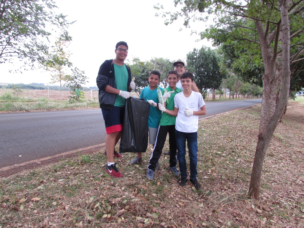 Mais uma ação Ambiental “Projeto Caminhos da Prainha”