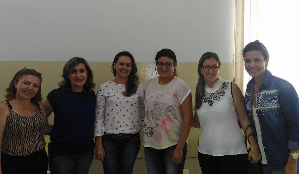 PRIMEIRA DAMA DE PONTES GESTAL FAZ VISITA AO PROJETO NOVO + EDUCAÇÃO