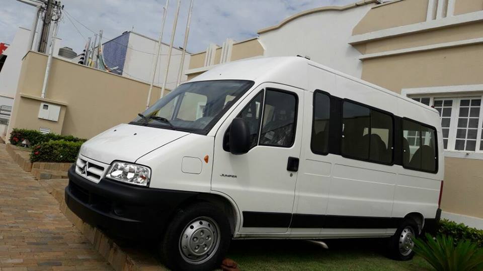 RIOLÂNDIA - ADQUIRE AMBULÂNCIA